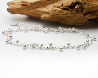 Minimalist recycled 925 silver bracelet for women with alternating silver beads, accumulable and adjustable