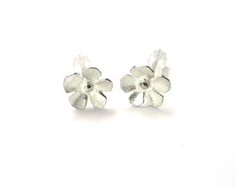 Sterling silver small flowers Sakura earrings