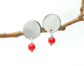 Round recycled 925 silver earrings and red pearls, women's earrings with minimalist round lozenges