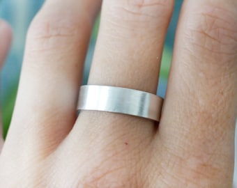 Brushed 925 recycled silver ring for women and men, minimalist brushed solid silver ring, unisex matte silver wedding band