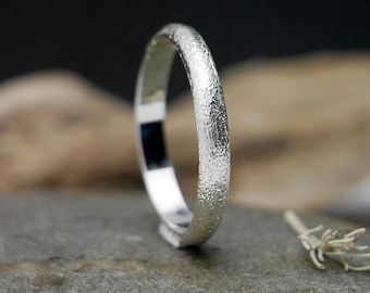 Men's/women's alliance in 925 recycled silver sandblasted half bangle, minimalist unisex ring in sandblasted solid silver