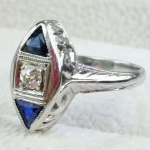 Antique Art Deco Mine Cut Diamond & Sapphire Solid 18k White Gold Beautiful Ring