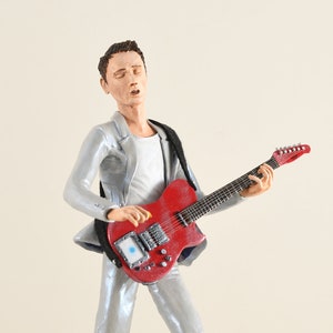 Matt Bellamy MUSE sculpture