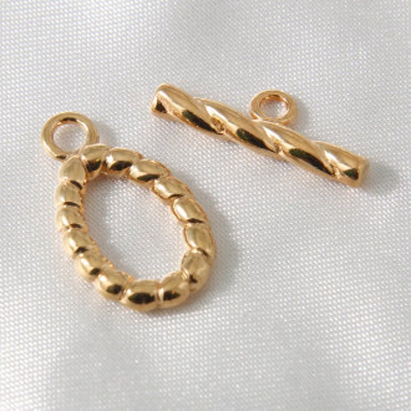 Gold Plated Oval Twisted Rope Toggle 20mm x 15mm- 10 sets