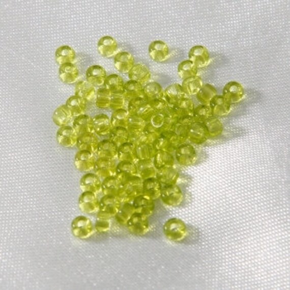8-416, Miyuki 22g Chartreuse 8-416, Miyuki 22g Chartreuse