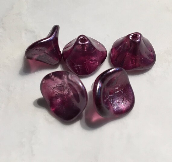 12 Satin Lavender Three Petal Glass Flower Beads 12MM