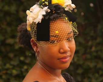 Cappello con velo vintage anni '50: Brooklyn Millinery, fermaglio per capelli a forma di girasole autunnale