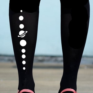 Planet Tights Reflective Metallic Silver Glow Tights image 1