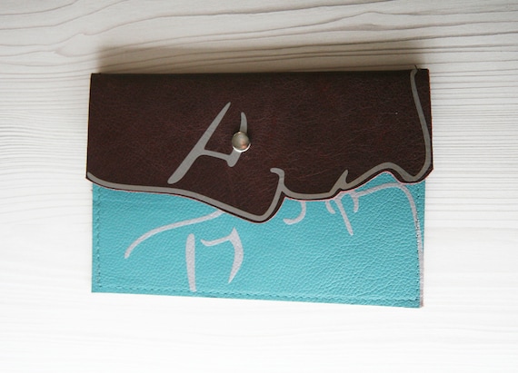 Leather Kissing Face Purse Pouch - Recycled Leather