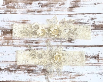 Cream Flowers Bridal Garter-Stretch Lace Wedding Garter Set- More Colors Available-Something Blue Wedding