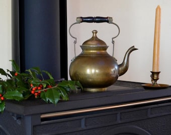 Vintage Metal Kettle Teapot: Rustic Farmhouse Kitchen Decor Cottagecore