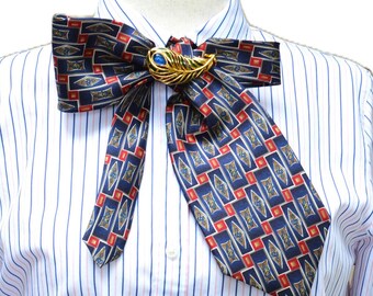 Vintage 100% Silk Tie by Barrington Unisex Fashion Accessory Trend Detail