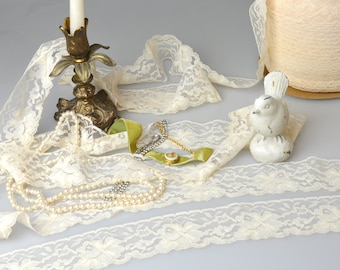 Vintage Rose Pattern Lace Trim: Off White Butter Ribbon, 2.5" Wide, Made in USA