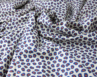 2 Yards Silky Satin Fabric: Paisley Design, 61" Wide