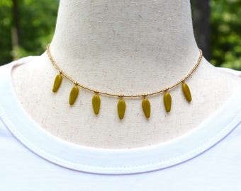 Vintage Delicate Beaded Necklace with Teardrop Charms Costume Jewelry