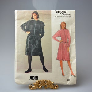 Vintage Dress Vogue Pattern 1206 Size 10 American Designer Adri Approach Dress Pattern