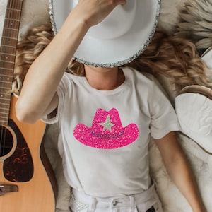 Sequin Cowboy Hat T-Shirt for Women – Western Cowgirl Tee, Pink Pony Club Aesthetic, Swiftie Outfit, Chappell Roan Inspired Gift Shirt