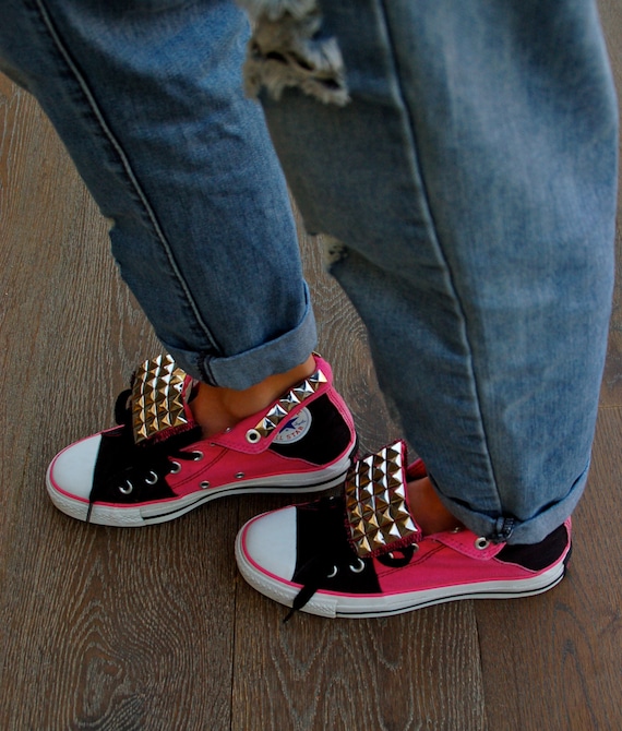 VENTE cloute Converse All Stars noir rose Rare dur a pour trouver Converse Sneakers mandrins Studs Etsy France