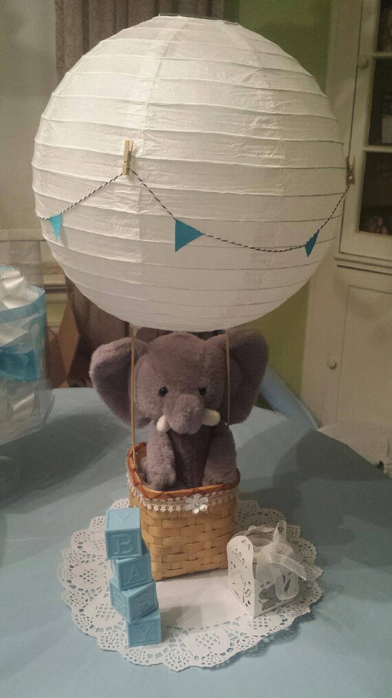 teddy bear balloon centerpiece