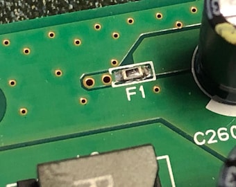 F1 Sicherung (auch F2, F3...) für Epson Mainboard