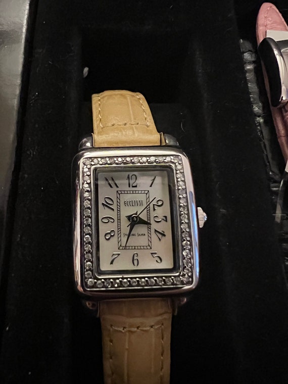 Neiman marcus ladies extra - Gem