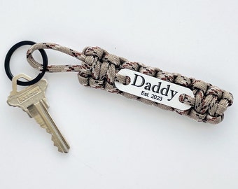 Daddy keychain personalized, Paracord keychain for Dad, First time dad gift from baby, Customized dad gift, Personalized car accessories