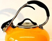Vintage Whistling Tea Pot Yellow and Black CHANTAL Hot Water Pot