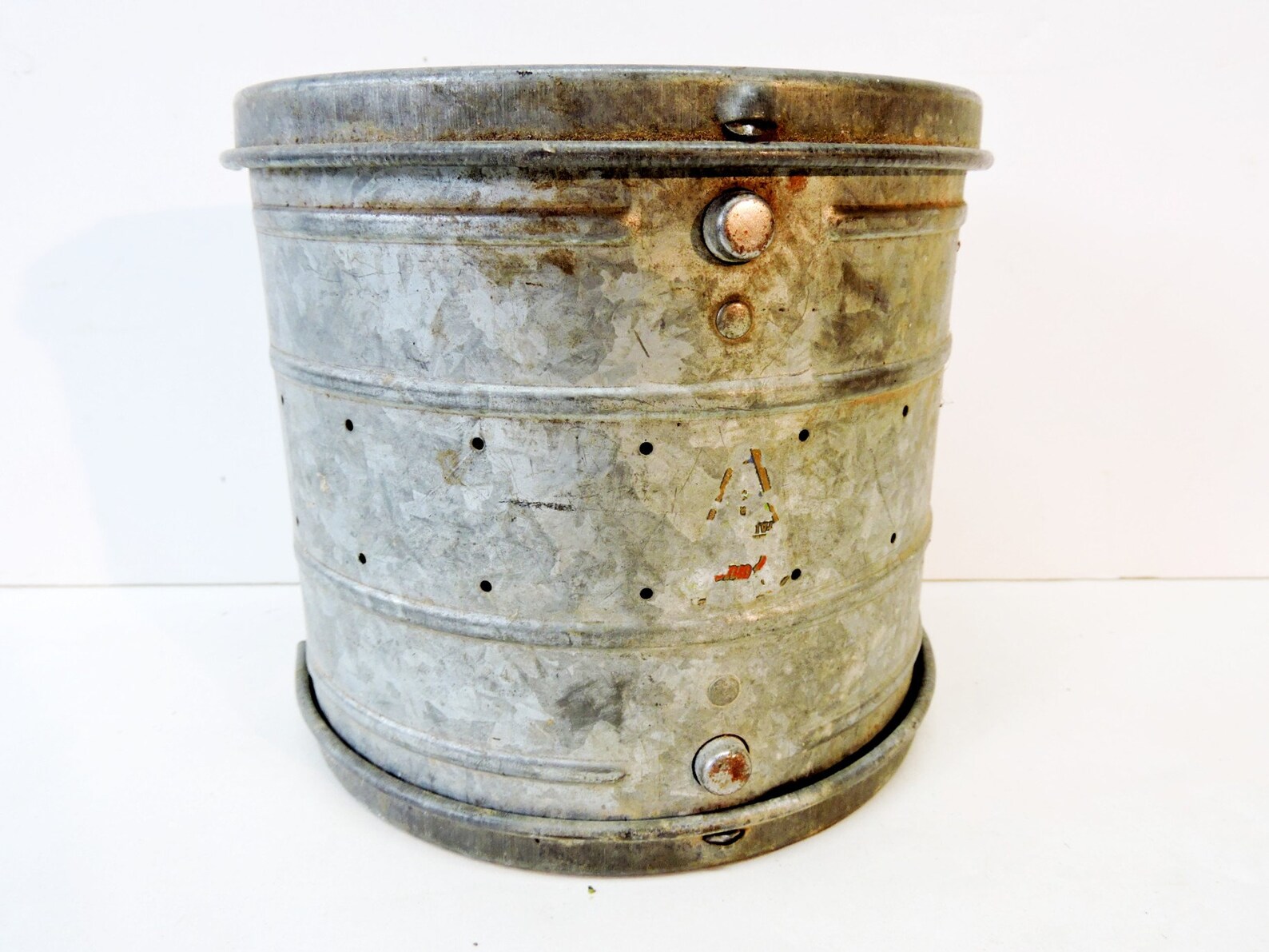 Galvanized Bait Box Vintage Metal Belt Box Tin Bait Box Etsy