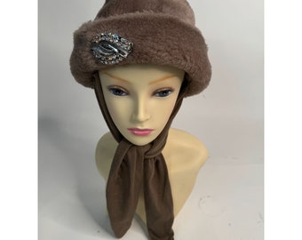 Vintage Union Made in USA 70s Faux Fur Hat with Attached Scarf Tie OS Tan Polyester