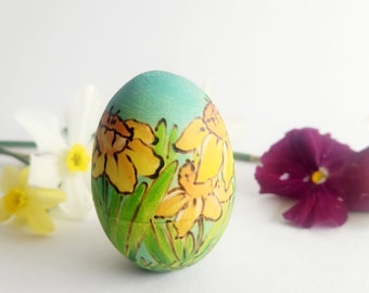 Made to Order, Spring Daffodils Garden Hollow Wooden Easter Egg // Wooden Egg // Waldorf Toy // Easter Basket // Detailed Easter Egg