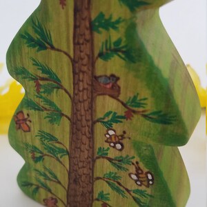 Frühlingsbaum aus Pappelholz // Waldorf Frühling Natur Tischdeko // Puppenhaus aus Holz Bild 6