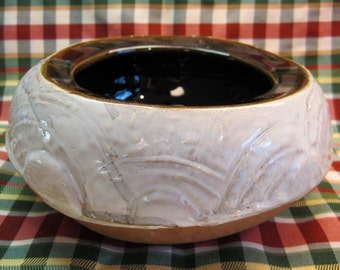 Raymor Mid Century Bowl, Red Clay Pottery, White Glaze with Inscribed Decorations.