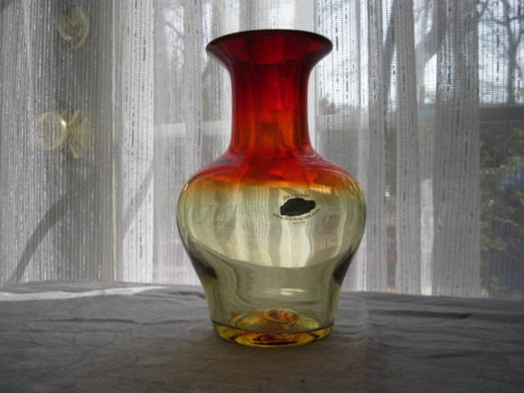 Blenko Amberina, Tangerine Blown Glass Vase , Signed by Richard