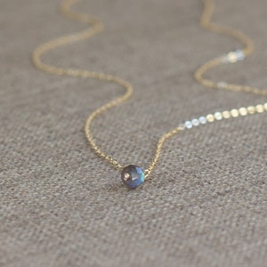 Tiny Labradorite Necklace, Delicate Labradorite Necklace, Tiny Stone Necklace, Simple Gemstone Necklace, Small Stone Necklace - "Élodie"