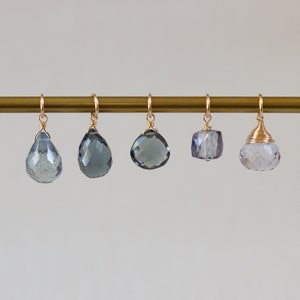 Necklace pendant with stone, gemstone pendant gold, blue stone pendant, small stone pendant blue, pendant for hoop earrings, small pendants