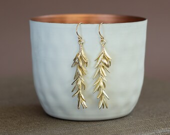 Long hanging gold earrings in leaf shape, floral earrings in gold, long earrings gold plated, leaf earrings, gift for teenager