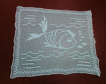 Light blue lace fish doily centerpiece table runner