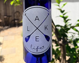 Campana de viento Lake Life SUP hecha con una botella de vino reciclada