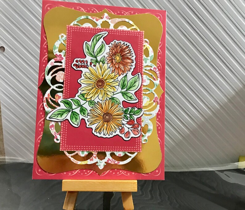 Daises with red and gold perfect for any occasion Just add a Sentiment