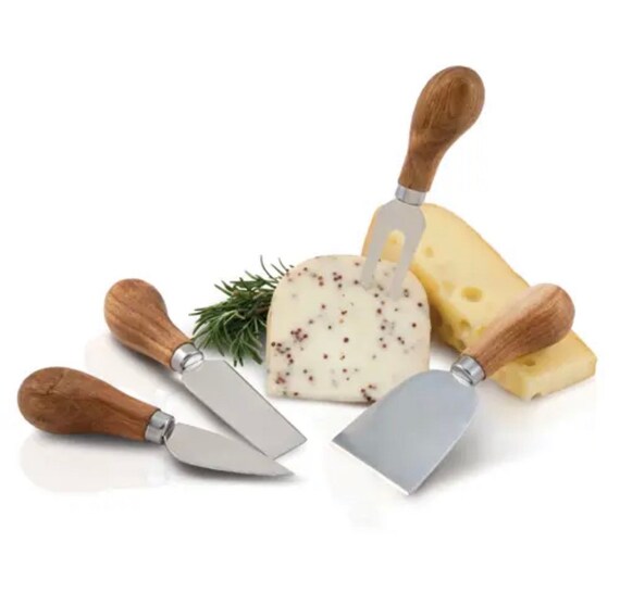 Rustic Farmhouse: Gourmet Cheese Knives