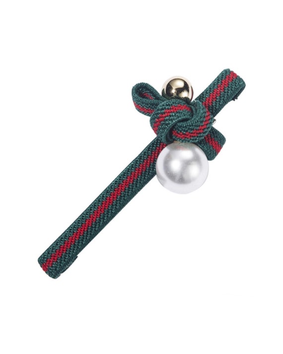 Pearl Cross Hair Clips