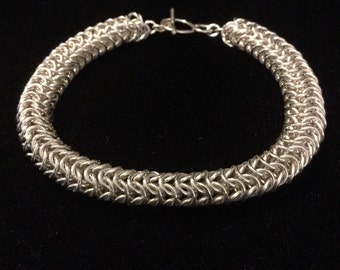 Sterling silver chain mail bracelet, silver chainmaille bracelet with toggle clasp, sterling silver jewelry, roundmaille,