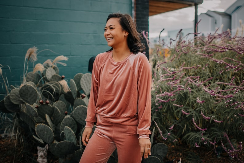 Velvet Cropped Raglan Sweatshirt / Short Sweater / Pink Mauve / Plum Purple / Olive Green / Blue Steel / Jet Black / Soft / Winter Fashion image 1