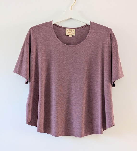 One Size Bamboo Rayon Cotton Half Sleeve Flowy Mid-Length Tee / More Colors!