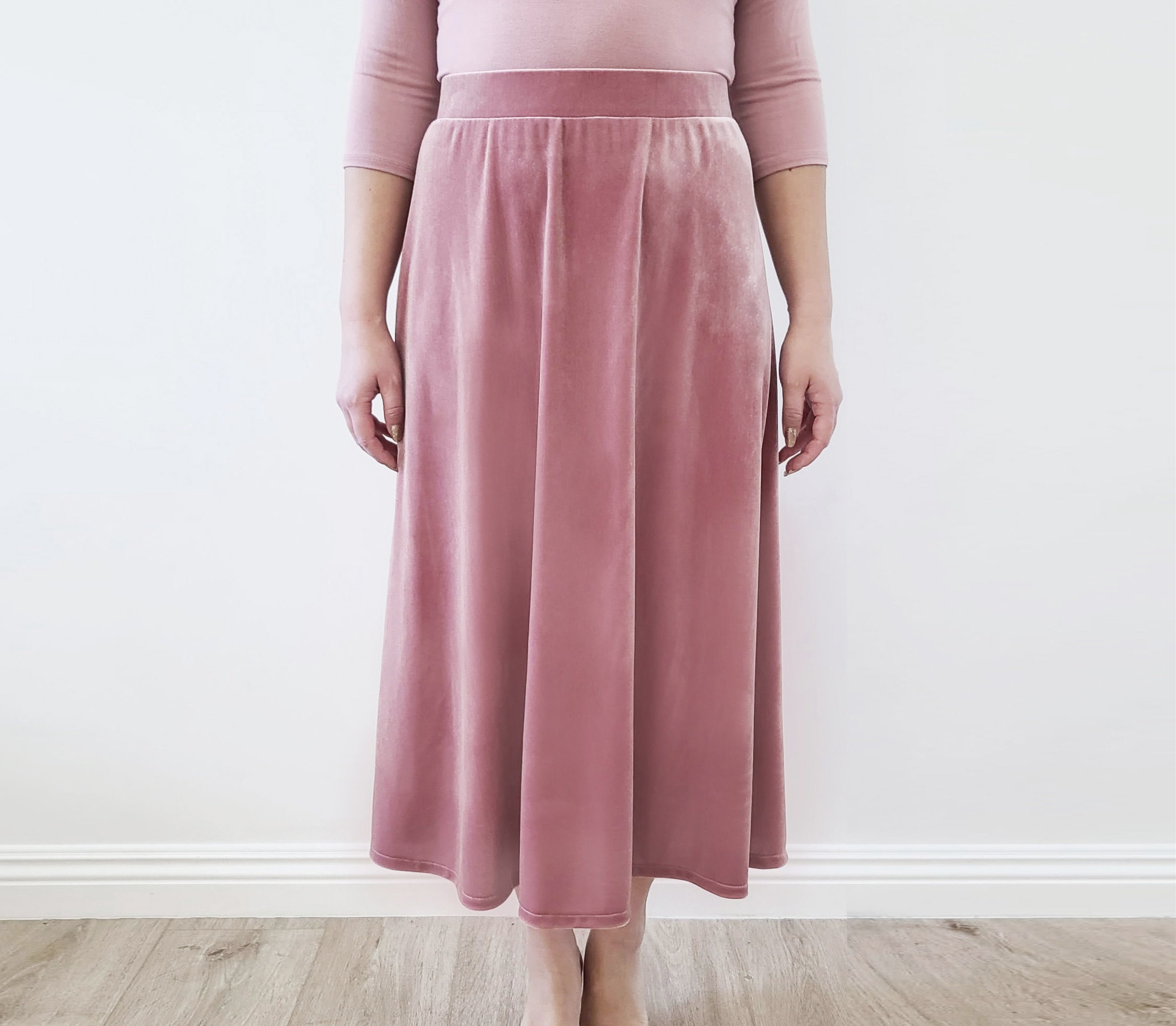 Pink velvet midi best sale skirt
