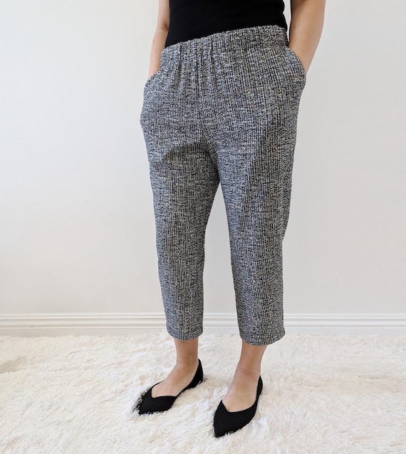 Tara Tapered Trouser with Pockets / More Fabrics!