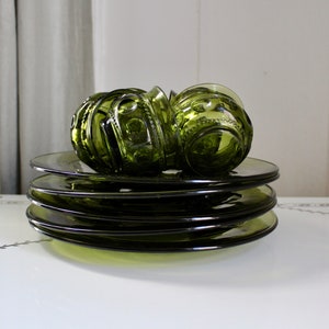 Set of 5 Snack Plate and Cups in Color Crown Green by Colony Glass- Kings Crown- Thumbprint- Indiana Glass