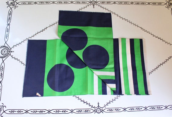 Mid Century Modern Geometric Oblong Scarf - image 3