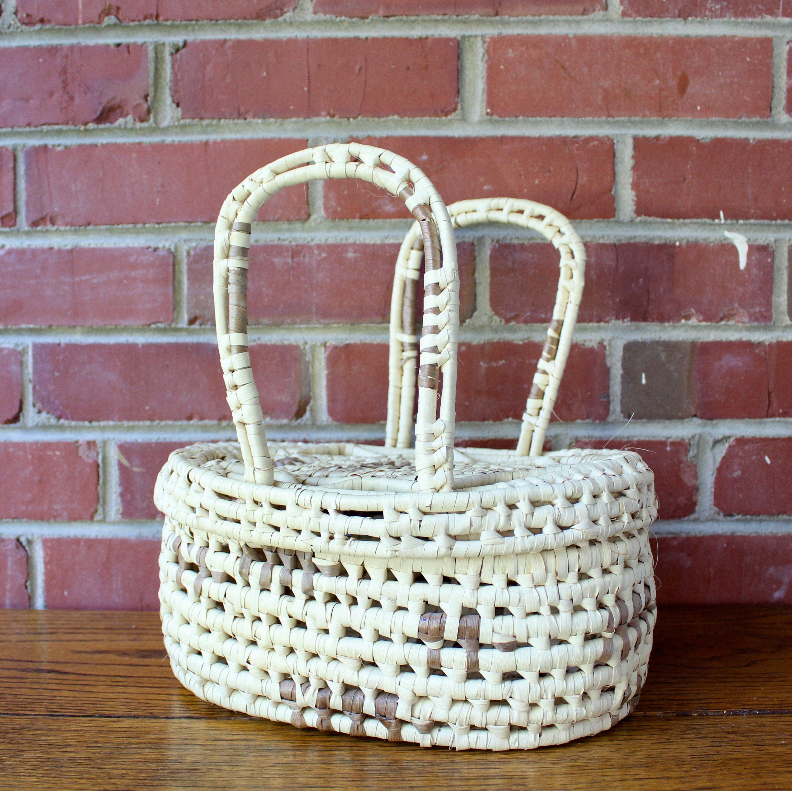 Grass Woven Lidded Basket Etsy