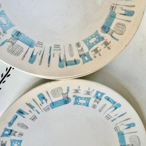 Set of 5 Blue Heaven Dinner Plates- Mid Century Atomic Dinnerware by Royal China USA